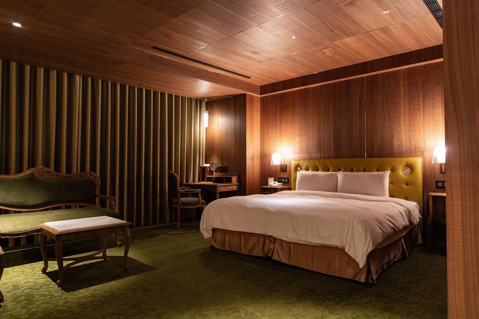 Inhouse Hotel Grand Taichung Buitenkant foto