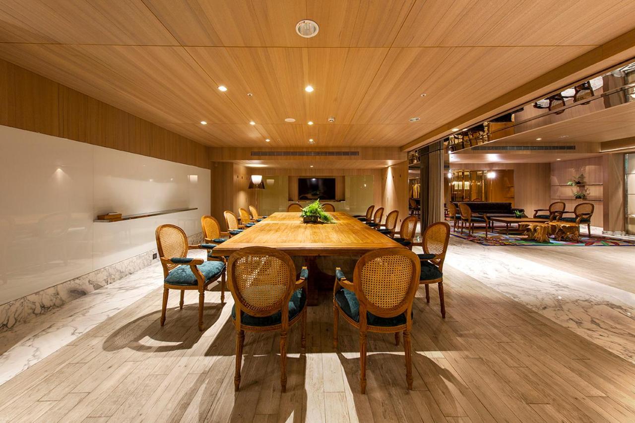 Inhouse Hotel Grand Taichung Buitenkant foto