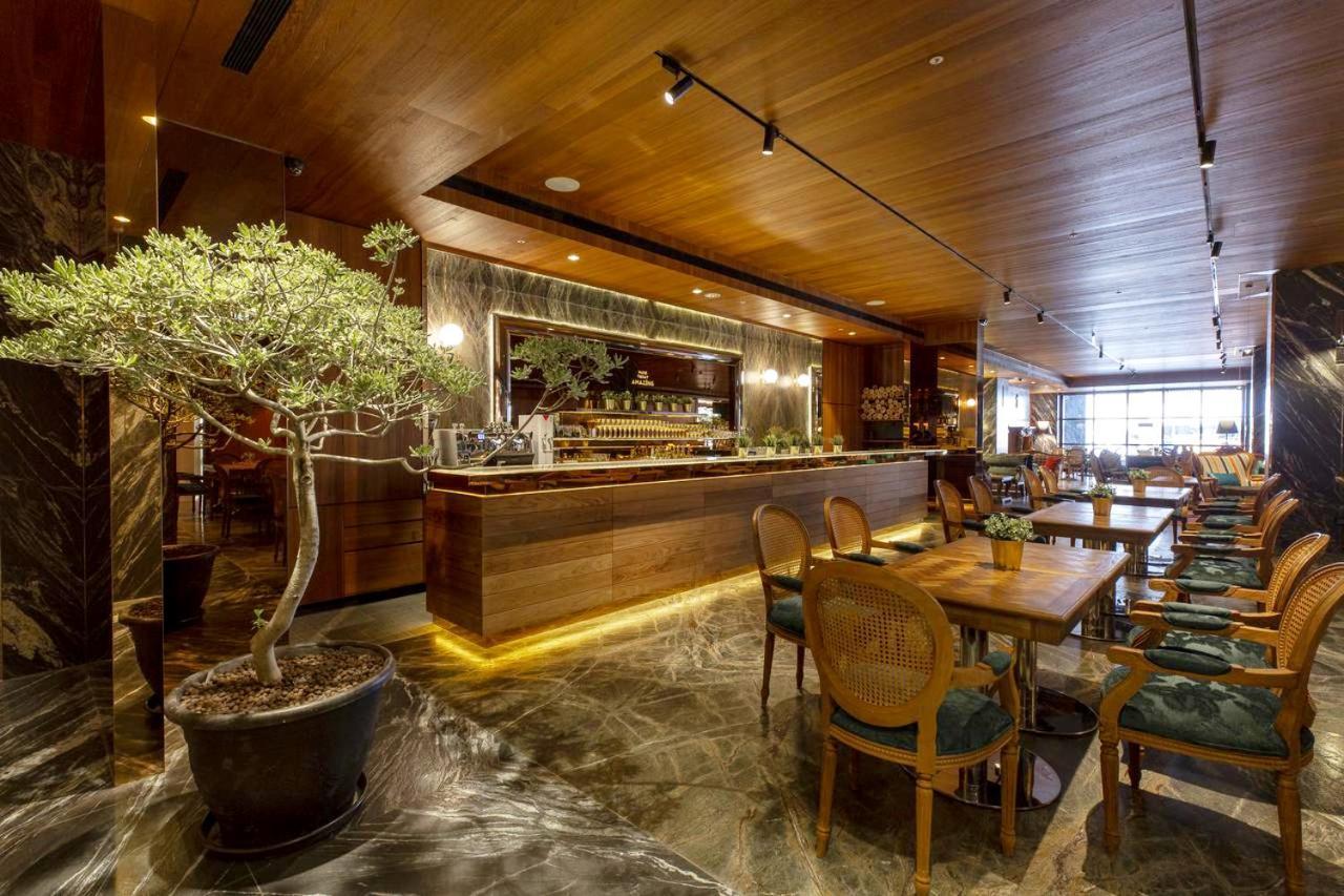 Inhouse Hotel Grand Taichung Buitenkant foto